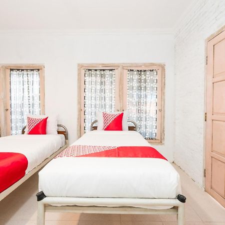Reddoorz Syariah Near Plengkung Gading 2 Hotel Jogjacarta Exterior foto