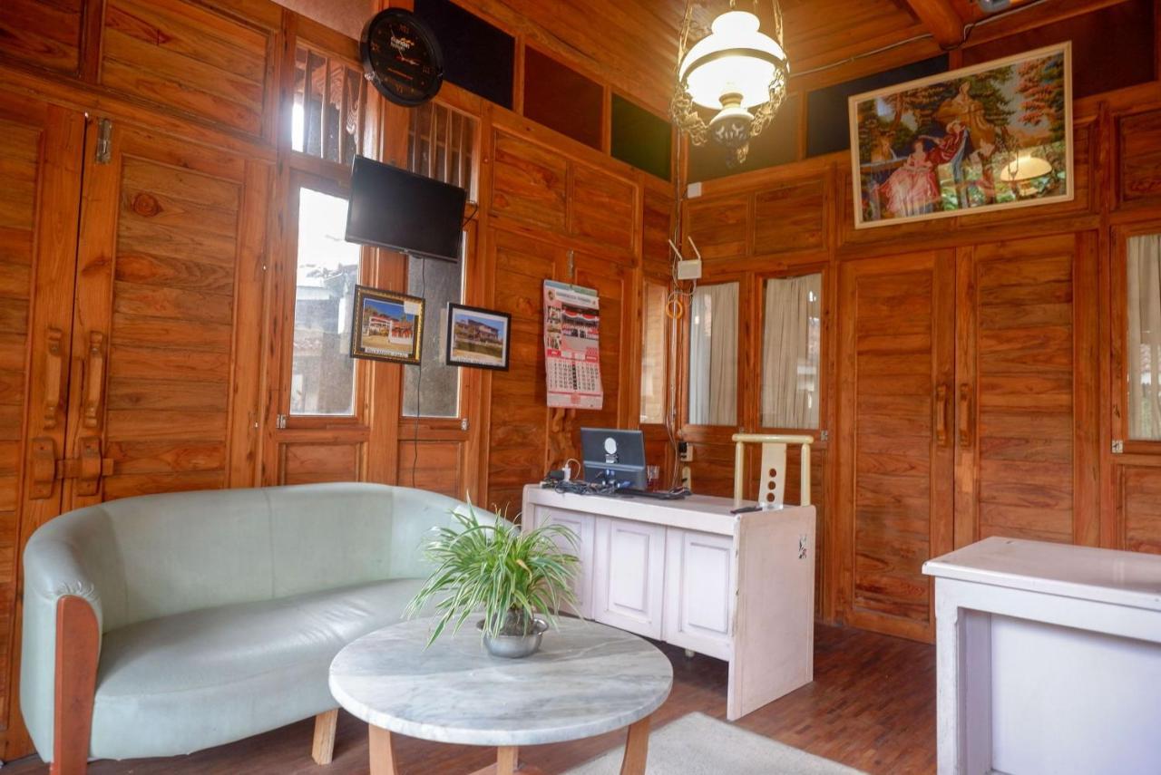 Reddoorz Syariah Near Plengkung Gading 2 Hotel Jogjacarta Exterior foto