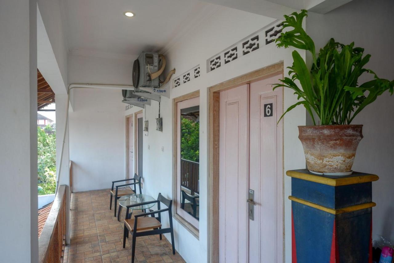 Reddoorz Syariah Near Plengkung Gading 2 Hotel Jogjacarta Exterior foto