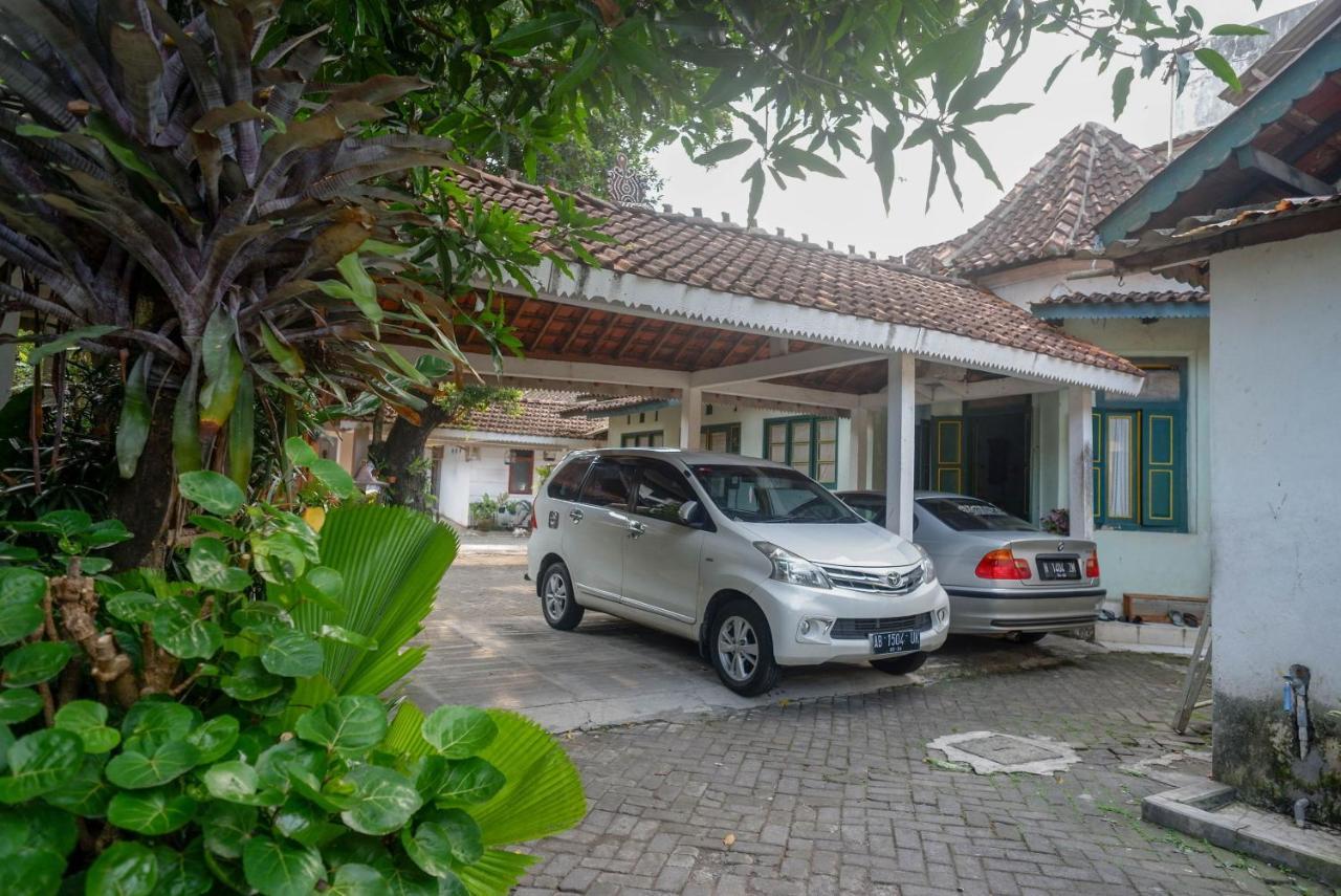 Reddoorz Syariah Near Plengkung Gading 2 Hotel Jogjacarta Exterior foto