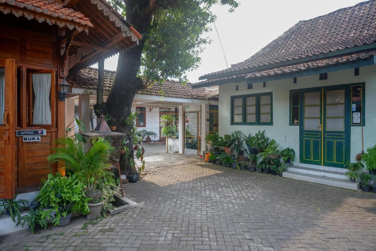 Reddoorz Syariah Near Plengkung Gading 2 Hotel Jogjacarta Exterior foto